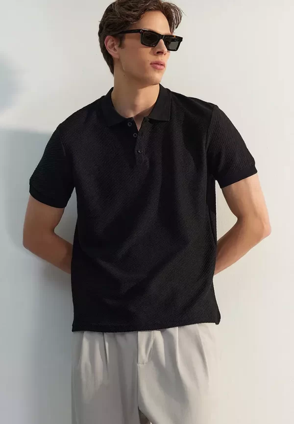 L.E Textured Polo Shirt